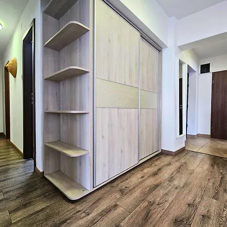 Fancy 3bd Family Friendly In Historical Centre Netflix View *