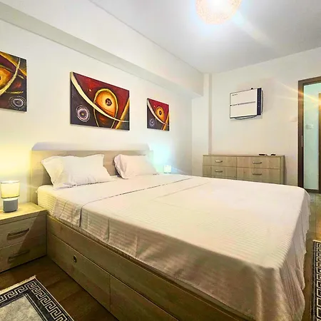 דירה Fancy 3bd Family Friendly In Historical Centre Netflix View *