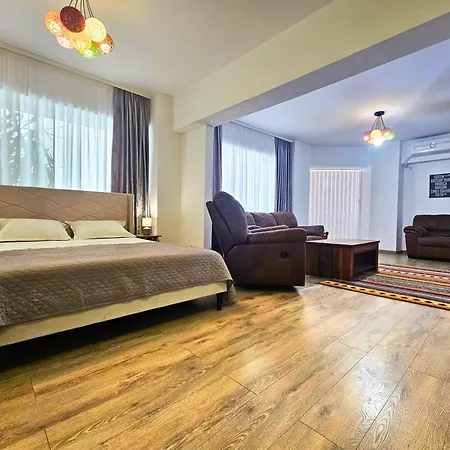 Fancy 3bd Family Friendly In Historical Centre Netflix View * Бухарест