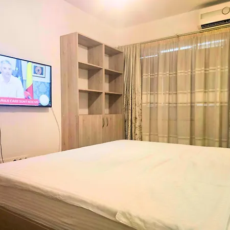 公寓 Fancy 3bd Family Friendly In Historical Centre Netflix View