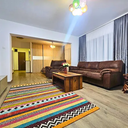 Fancy 3bd Family Friendly In Historical Centre Netflix View 公寓