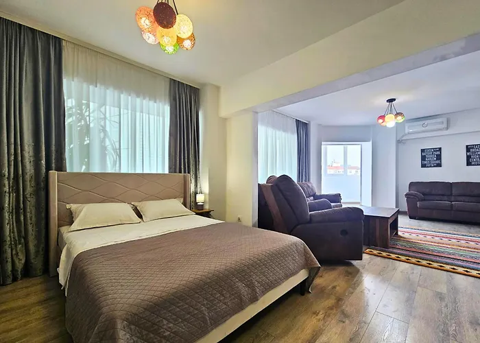 Fancy 3bd Family Friendly In Historical Centre Netflix View Apartment *