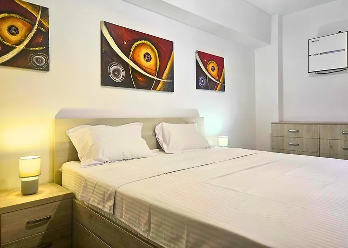 Fancy 3bd Family Friendly In Historical Centre Netflix View Apartment *