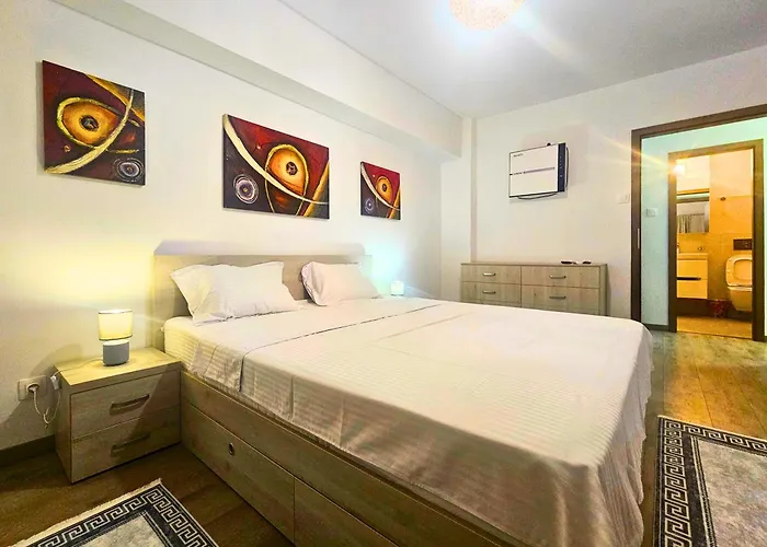 شقة Fancy 3bd Family Friendly In Historical Centre Netflix View *