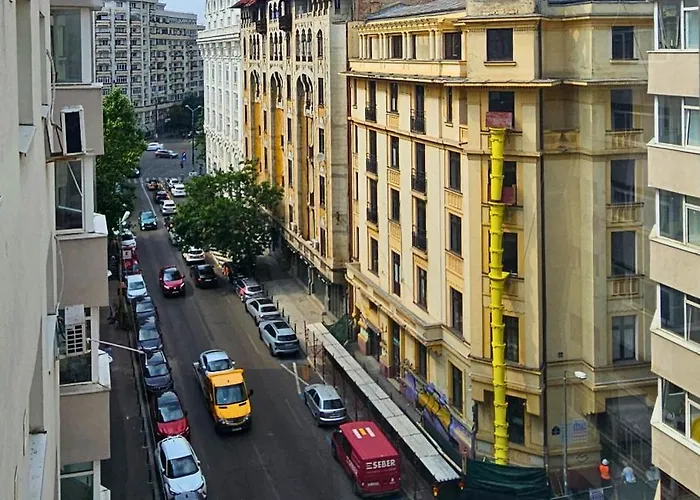 Fancy 3bd Family Friendly In Historical Centre Netflix View *