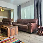 Fancy 3bd Family Friendly In Historical Centre Netflix View Bukarest
