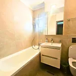 Fancy 3bd Family Friendly In Historical Centre Netflix View Bukarest